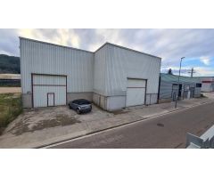 SANT CELONI ( MOLI DE LES PLANES) NAVE INDUSTRIAL  EN VENTA