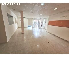 SANT CELONI (CENTRO): LOCAL ESQUINERO EN ALQUILER CON SALIDA DE HUMOS