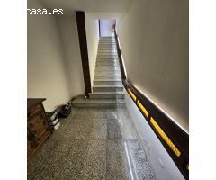 SANT CELONI (CENTRO):  VENTA DE PISO ..O CASA??? ESTA ES LA CUESTIÓN
