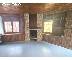 SANT CELONI (CENTRO):  VENTA DE PISO ..O CASA??? ESTA ES LA CUESTIÓN