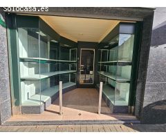 SANT CELONI (CENTRO): PRECIOSO LOCAL EN ALQUILER ADAPTADO A JOYERÍA Y ÓPTICA