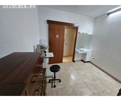 SANT CELONI (CENTRO): PRECIOSO LOCAL EN ALQUILER ADAPTADO A JOYERÍA Y ÓPTICA