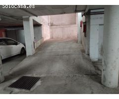 SANT CELONI (CENTRO): PLAZA DE APARCAMIENTO CERCANO ESCUELA AVET ROIG