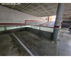 SANT CELONI (CENTRE-ESTACIÓ RODALIES): PLAZA DE APARCAMIENTO EN ALQUILER