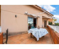Duplex a cuatro vientos con una gran terraza en el centro de la población