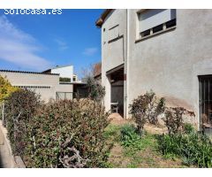Casa con terreno en el centro de Vilobí dOnyar