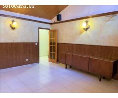 Casa con terreno en Venta en Les Planes dHostoles, Girona