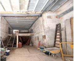 local vivienda para reformar en el corazzón del Gótico