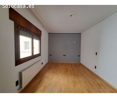 Piso en Venta en Zaragoza, Zaragoza