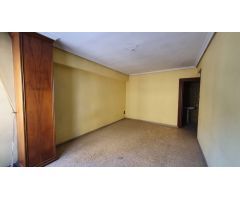 Piso en Venta en Belmonte de Calatayud, Zaragoza