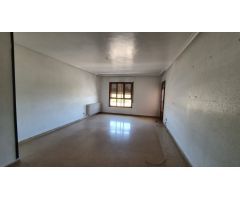 Piso en Venta en Belmonte de Calatayud, Zaragoza