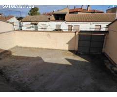 Casa de Pueblo en Venta en Zaragoza, Zaragoza
