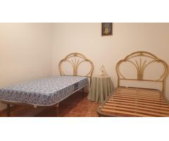 Casa de Pueblo en Venta en Zaragoza, Zaragoza