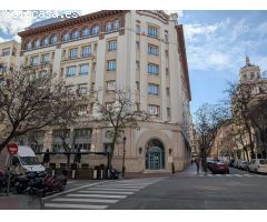 Local comercial en Alquiler en Zaragoza, Zaragoza
