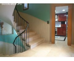 Chalet en Venta en Zaragoza, Zaragoza