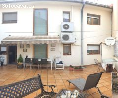 Chalet en Venta en Zaragoza, Zaragoza