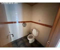 Local comercial en Alquiler en Zaragoza, Zaragoza