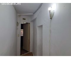 Local comercial en Alquiler en Zaragoza, Zaragoza