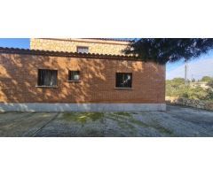 Chalet en Venta en Zaragoza, Zaragoza