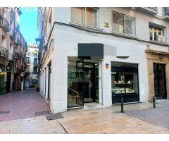 Local comercial en Alquiler en Zaragoza, Zaragoza