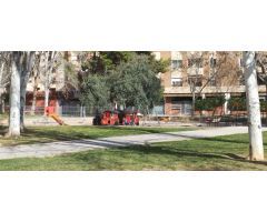 Local comercial en Alquiler en Zaragoza, Zaragoza
