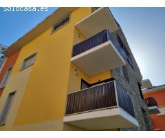 Piso en Venta en Puente la Reina de Jaca, Huesca