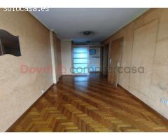 ¡Oportunidad de inversión en Lavadores! Piso para reformar de 3 habitaciones con garaje y trastero