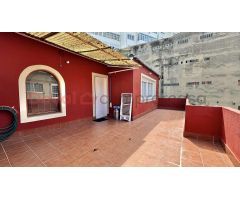 Dúplex con terraza en el centro