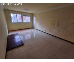 Oportunidad en Centro de Ponteareas Piso 3 Habitaciones en Venta