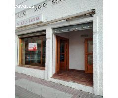 FANTASTICO LOCAL EN UNA DE LAS MEJORES ZONAS DE MOTRIL