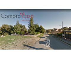 VENTA.-PARCELA URBANA.-NAVAFRIA