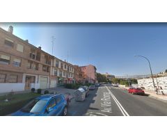 GRUPO DE LOCALES COMERCIALES EN VENTA