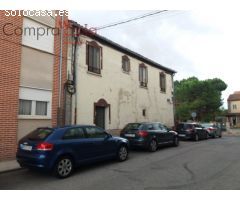 VENTA DE VIVIENDA UNIFAMILIAR CON MUCHAS POSIBILIDADES