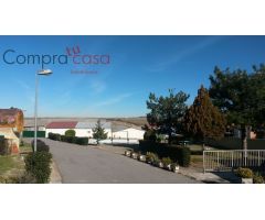 VENTA.-.FINCA CON CONSTRUCCIONES.-.PALAZUELOS