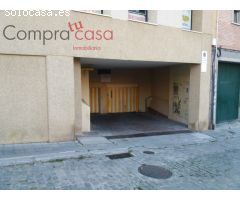 VENTA/ALQUILER.-.PLAZAS DE GARAJE.-.AVDA.ACUEDUCTO