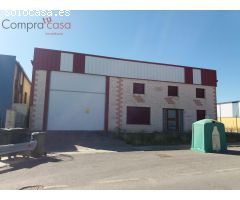 VENTA.-.NAVES CON GRAN CAMPA.-.POLIGONO NICOMEDES GARCIA.-NEGOCIABLE.-