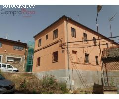 VENTA.-.EDIFICIO Y SOLAR.-.CENTRICO.-.SEGOVIA
