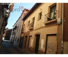 VENTA.-.EDIFICIO.-.CENTRICO.-.JARDIN.-.GARAJES.-.