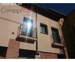 VENTA.-.EDIFICIO.-.CENTRICO.-.JARDIN.-.GARAJES.-.