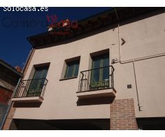 VENTA.-.EDIFICIO.-.CENTRICO.-.JARDIN.-.GARAJES.-.