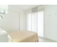 Chalet en Venta en Torre de la Horadada, Alicante