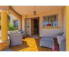Chalet en Venta en Guardamar del Segura, Alicante