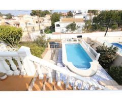 Chalet en Venta en Torrevieja, Alicante