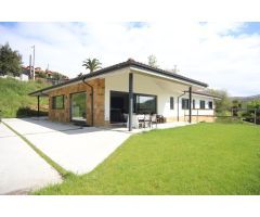Villa de Lujo en Venta en Udias, Cantabria