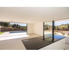 La Cala villa de una planta con 3 dormitorios en Javea, a 500 m del mar