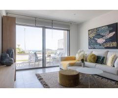 BAJO CON JARDÍN PRIVADO CON VISTAS A UN HERMOSO HORIZONTE: EL MAR MEDITERRÁNEO