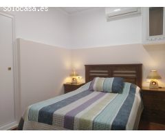 CASA  CHALET EN  PLAYA DE LOS LOCOS .