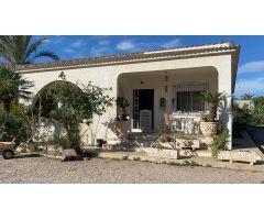 PARCELA DE 5000M CON CASA CHALET ,A 3KM DE LA PLAYA Y GOLF  ,CAMPOAMOR