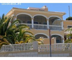 Chalet en Venta en la Nucia, Alicante