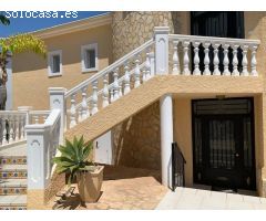 Chalet en Venta en la Nucia, Alicante
